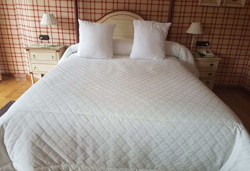 Номер Стандарт, Presa