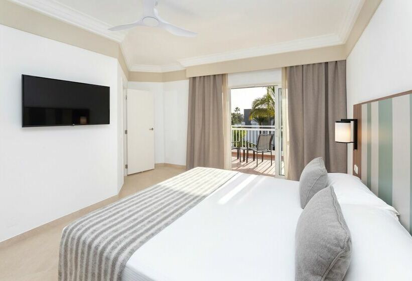 سوییت با چشم‌انداز دریا, Hotel Riu Paraiso Lanzarote - All Inclusive
