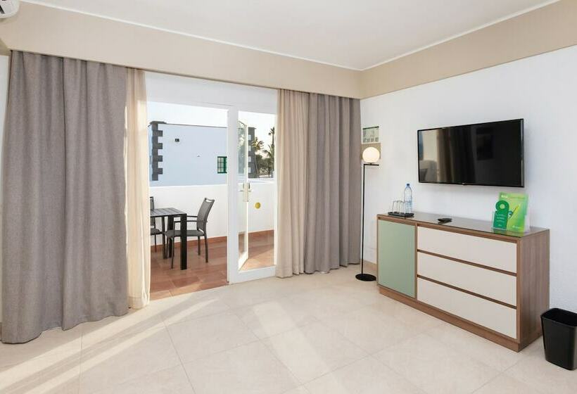 Семейный Номер, Hotel Riu Paraiso Lanzarote - All Inclusive