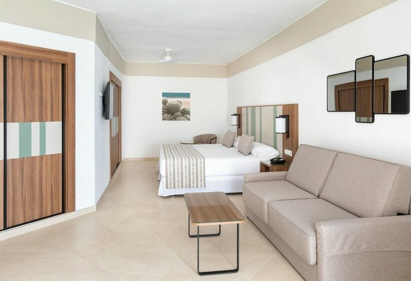 سوییت با چشم‌انداز باغ, Hotel Riu Paraiso Lanzarote - All Inclusive