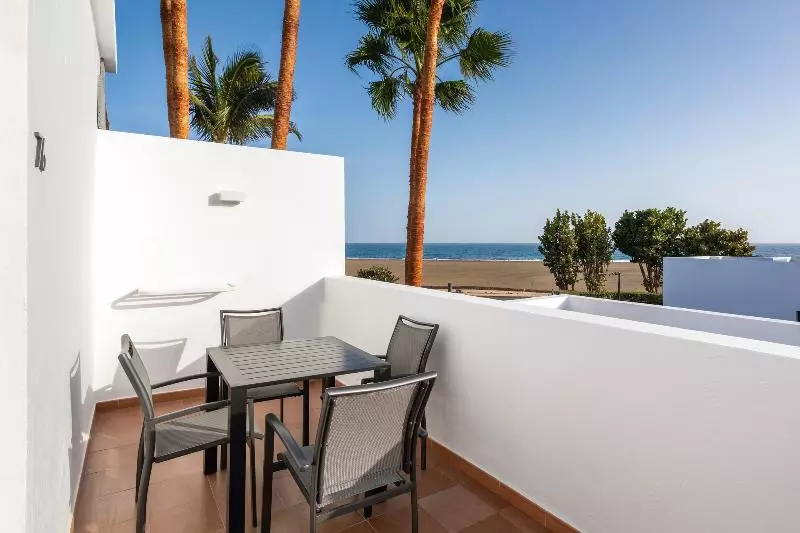 اتاق خانوادگی, Hotel Riu Paraiso Lanzarote - All Inclusive