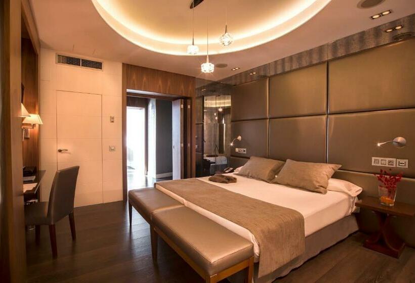 سوییت, Inhala Hotel Garden