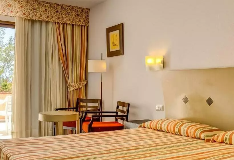 اتاق استاندارد, Sbh Taro Beach