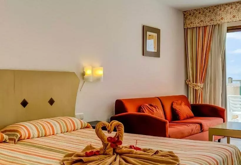 اتاق استاندارد, Sbh Taro Beach