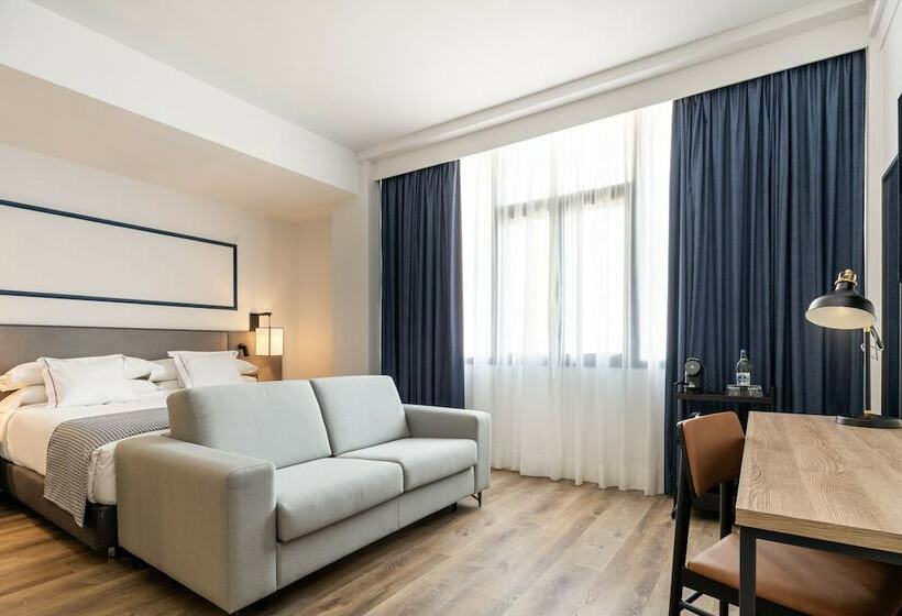 디럭스 룸, Livvo Fataga