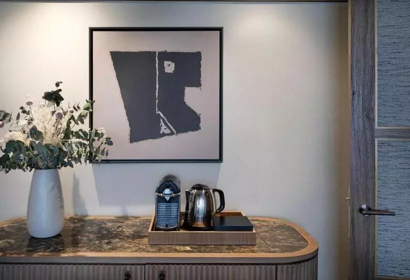 سوئیت با تخت بزرگ, The Westin Madrid Cuzco