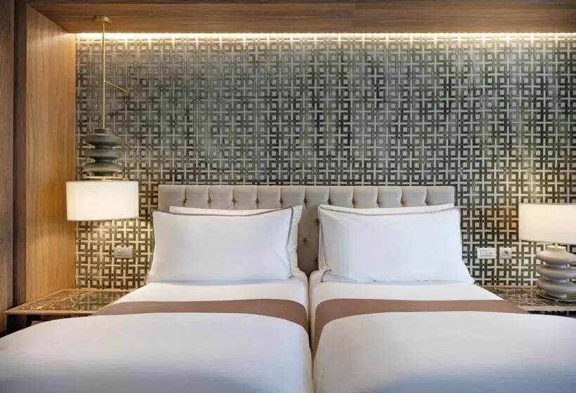اتاق لوکس با چشم‌انداز شهر, The Westin Madrid Cuzco
