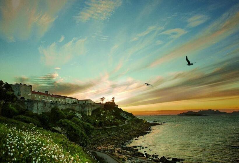 标准间, Parador De Baiona