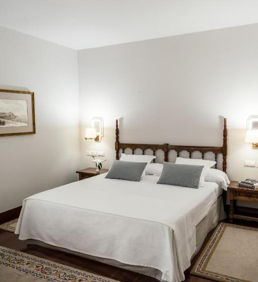 标准间, Parador De Baiona