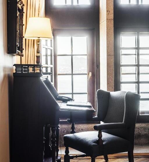 スイート, Parador De Baiona