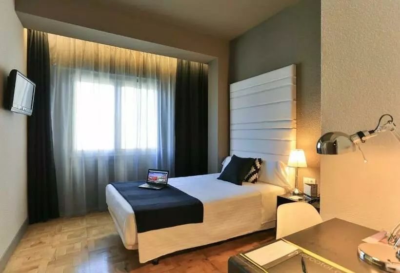 اتاق استاندارد یک نفره, Habitus Hotel Leyre