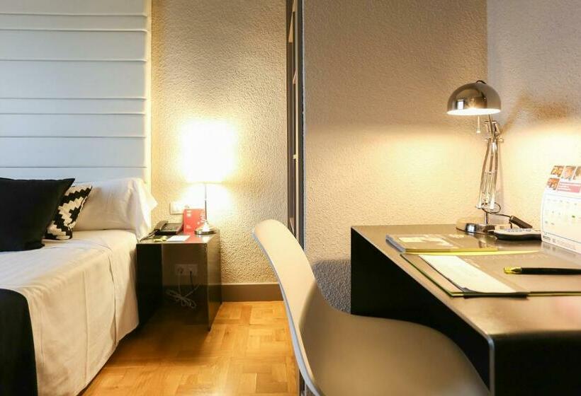 Quarto Economy, Habitus Hotel Leyre