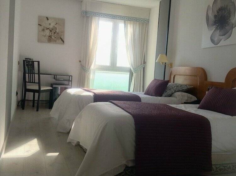 اتاق استاندارد, Rey Sancho Palencia