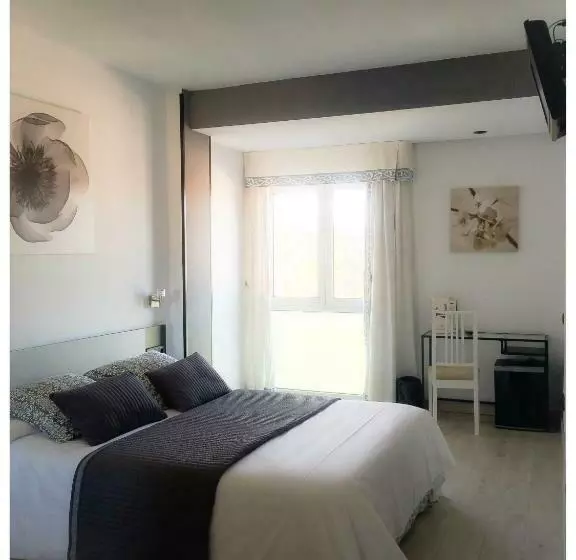 Standard Single Room, Rey Sancho Palencia