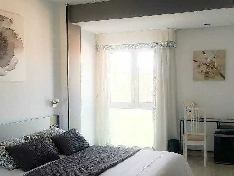 Standard Single Room, Rey Sancho Palencia