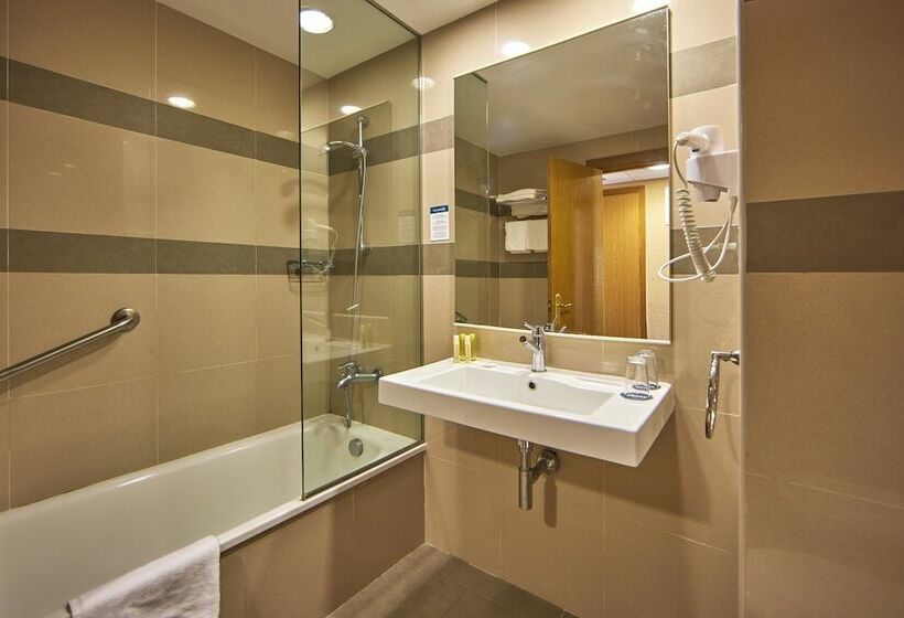 غرفة قياسية, Ona Don Juan