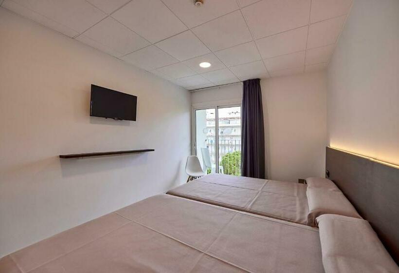 Superior Kolmen Hengen Huone, Don Juan Resort Affiliated by Fergus