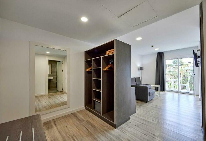 غرفة سوبيريور عائلية, Ona Don Juan