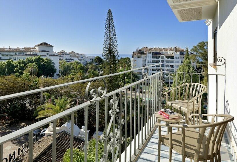 スタンダードスタジオ, Hard Rock Hotel Marbella