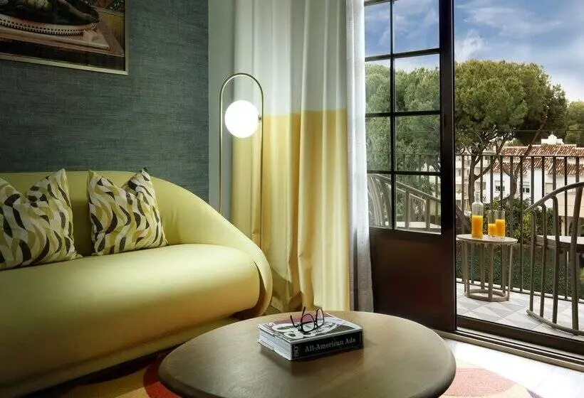 سوییت, Hard Rock Hotel Marbella
