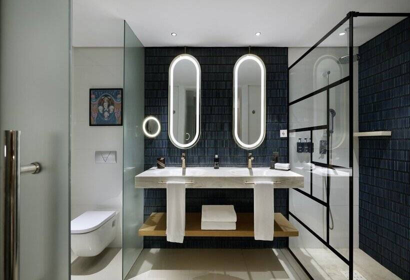 Escritório Estándar, Hard Rock Hotel Marbella