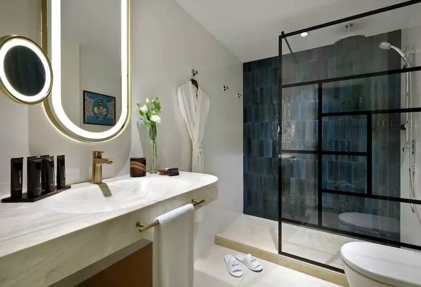 اتاق کلاسیک, Hard Rock Hotel Marbella