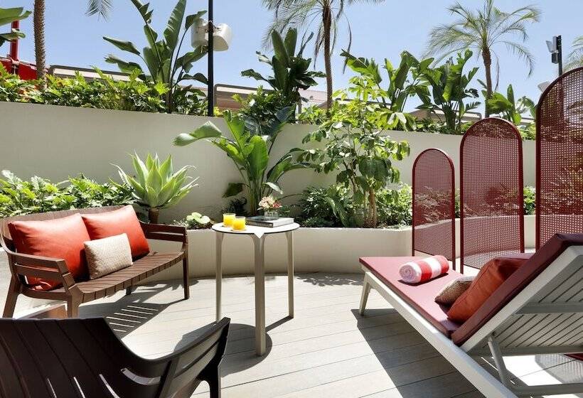 테라스 디럭스 룸, Hard Rock Hotel Marbella