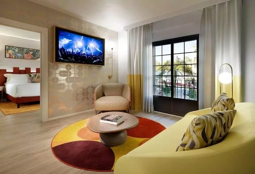 سوییت, Hard Rock Hotel Marbella