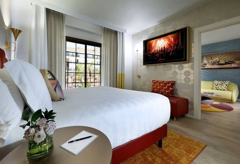스위트, Hard Rock Hotel Marbella