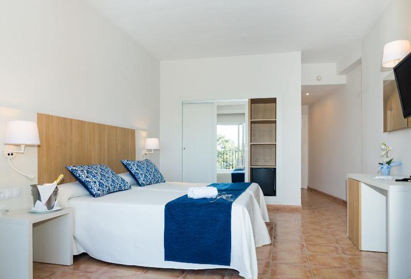 Номер Стандарт Трехместный, Aluasun Marbella Park