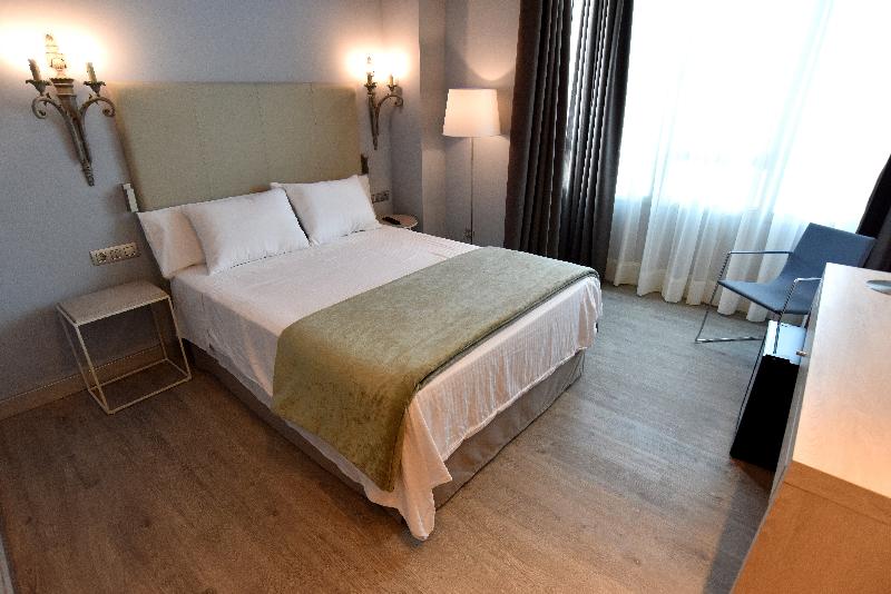 Семейный Номер, Aluasun Marbella Park