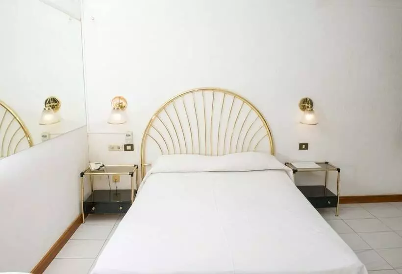 Basic-huone, Atlantico Centro