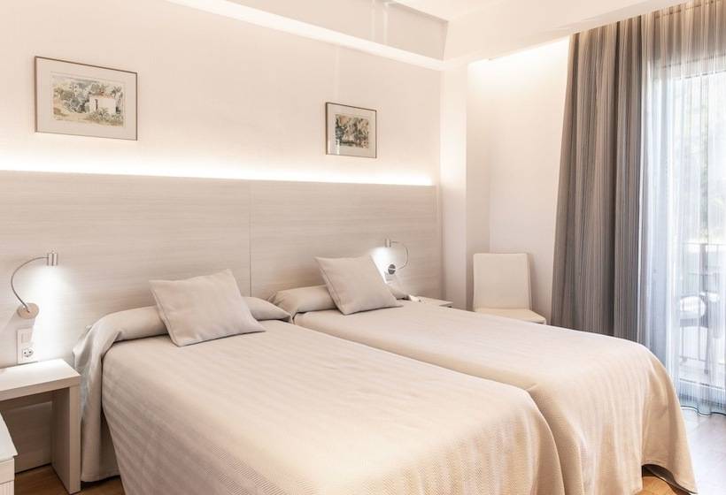 غرفة قياسية مطلّة علي البحر, Casamar