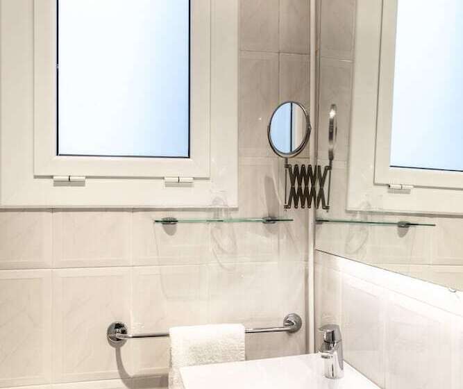 غرفة إقتصادية فردية, Casamar