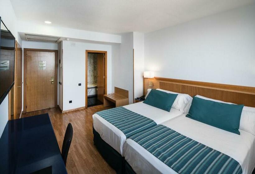 חדר סטנדרט נוף לים עם מרפסת, Catalonia Las Vegas - Adults Only