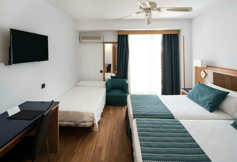 חדר סטנדרט לשלושה, Catalonia Las Vegas - Adults Only