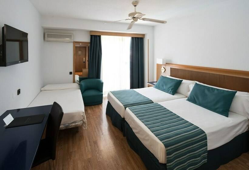 Номер Стандарт Трехместный, Catalonia Las Vegas - Adults Only