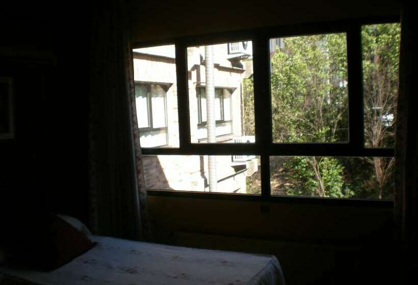 اتاق استاندارد اینتریور, Corregidor