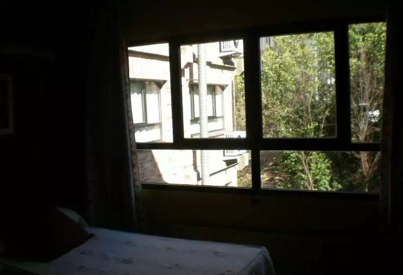 اتاق استاندارد اینتریور, Corregidor