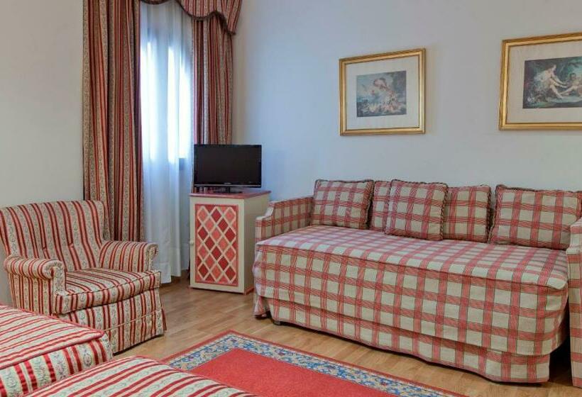 اتاق استاندارد, Dona Maria