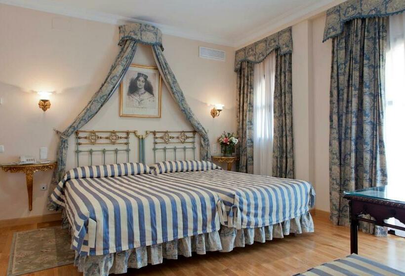 اتاق سوپریور, Dona Maria