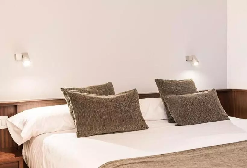 Standart Oda, Emporda