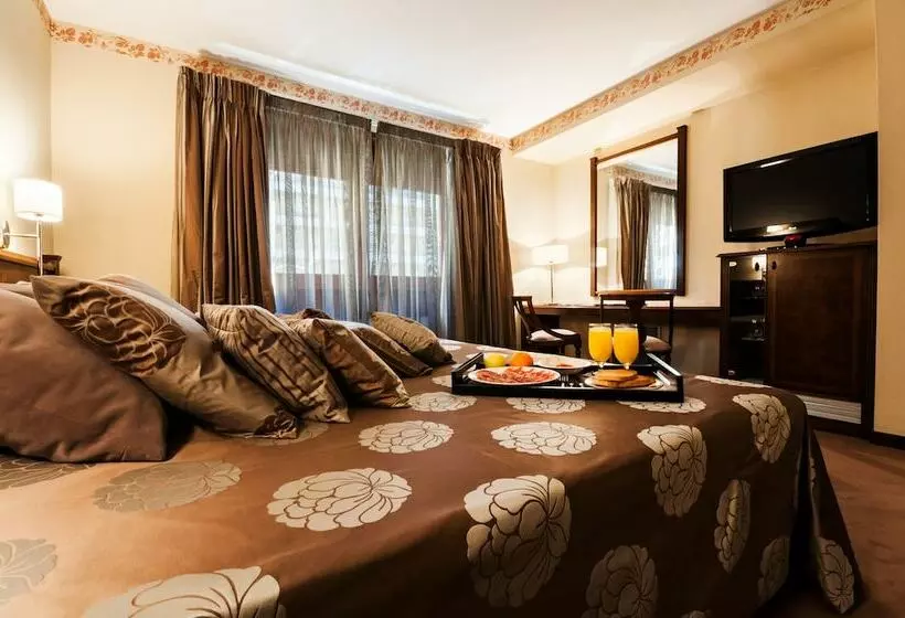Junior Suite, Exe Boston
