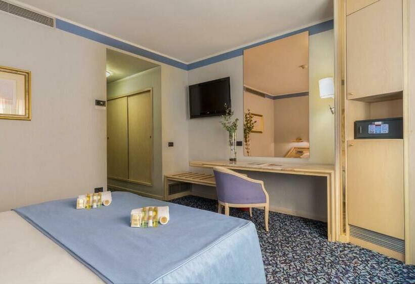 스탠다드 싱글 룸, Exe Boston