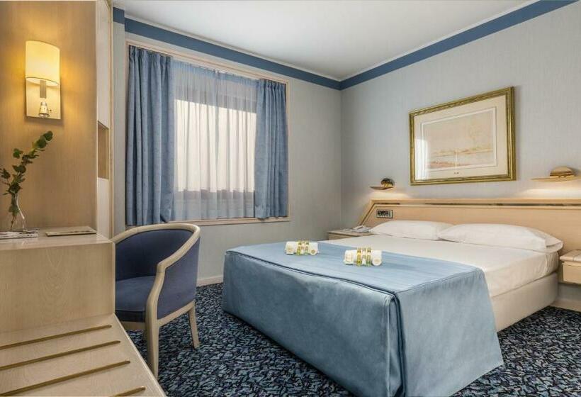 스탠다드 싱글 룸, Exe Boston