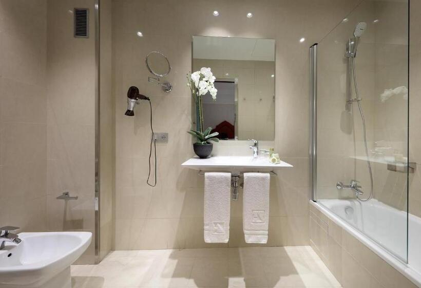 اتاق استاندارد, Eurostars Regina