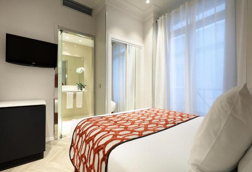 اتاق عادی یک تخته, Eurostars Regina