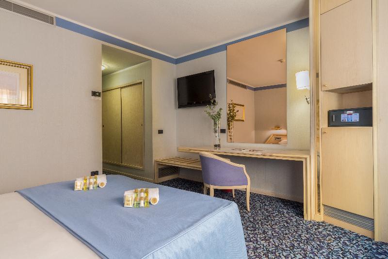 스탠다드 룸, Exe Boston