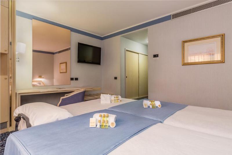 스탠다드 룸, Exe Boston