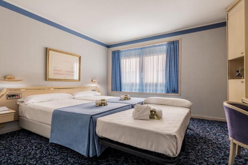 스탠다드 룸, Exe Boston